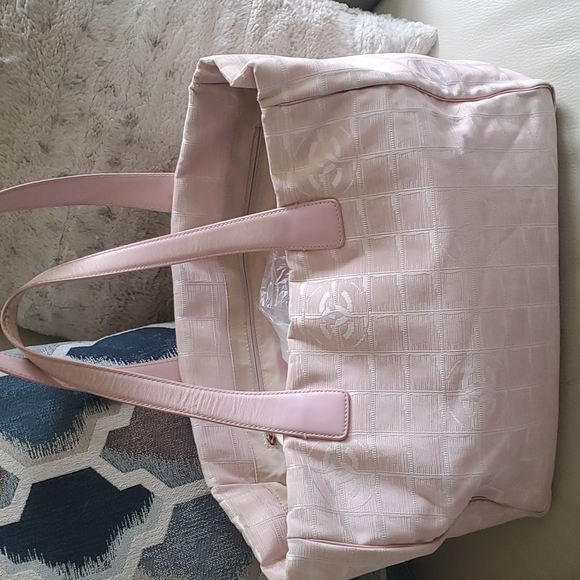 💥💥SOLD💥💥Chanel travel line bag - Picture 1 of 17